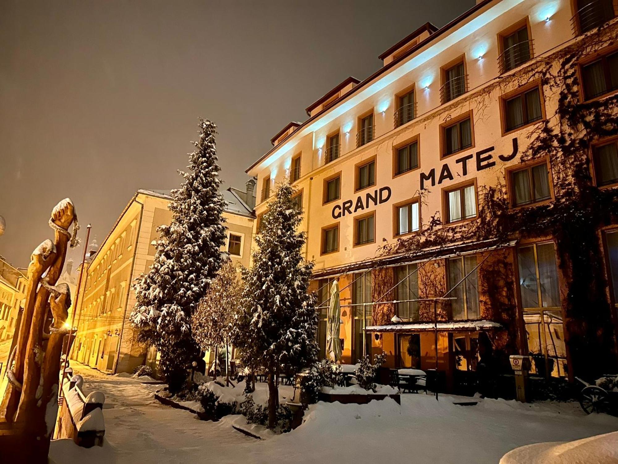 Hotel & Penzion Grand Matej Banská Štiavnica Extérieur photo