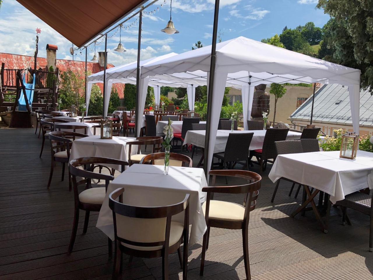 Hotel & Penzion Grand Matej Banská Štiavnica Extérieur photo