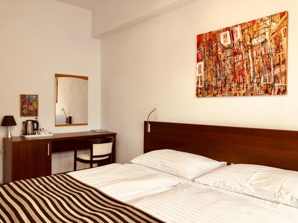 Hotel & Penzion Grand Matej Banská Štiavnica Extérieur photo